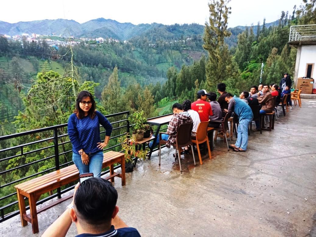 Bromo Backpacker Tosari Lägenhet Pasuruan Exteriör bild